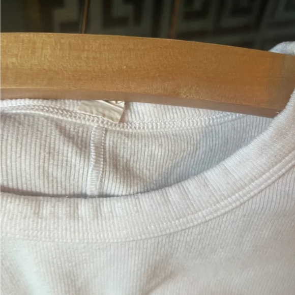 Lululemon Top - Picture 3 of 4